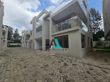 6-bedroom Townhouse for sale in Lavington, Nairobi