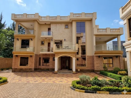5-bedroom Townhouse for sale in Lavington, Nairobi