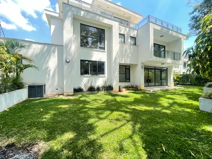 5-bedroom Townhouse for rent in Lavington, Nairobi