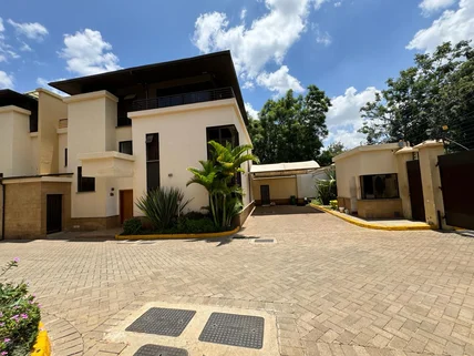 4-bedroom Townhouse for rent in Lavington, Nairobi
