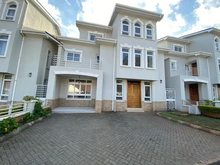 5-bedroom Townhouse for sale in Lavington, Nairobi