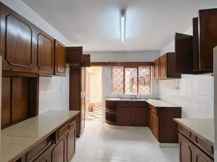 4-bedroom Townhouse for rent in Kileleshwa, Nairobi