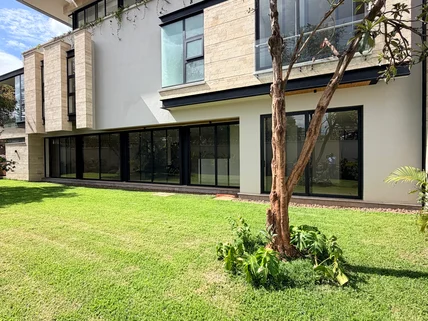 5-bedroom Townhouse for sale in Spring Valley, Westlands