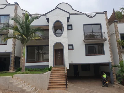 4-bedroom House for rent in Brookside, Westlands