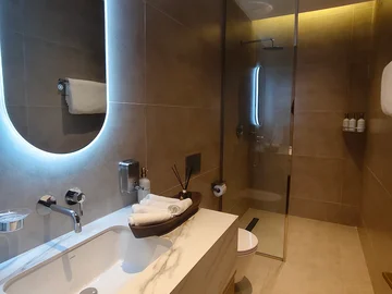 Thumbnail 15