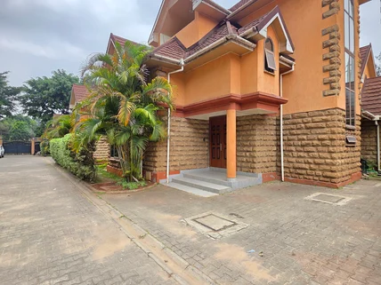 4-bedroom Townhouse for rent in Lavington, Nairobi