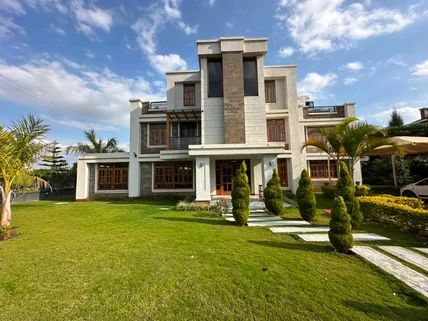 6-bedroom House for rent in Karen, Nairobi