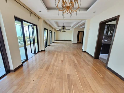 3-bedroom Apartment for sale in Riverside, Westlands