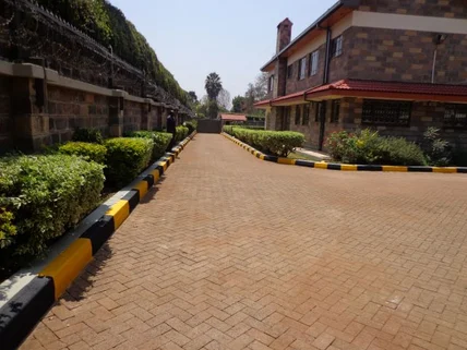 6-bedroom House for rent in Nyari, Westlands