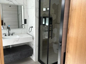 Thumbnail 16