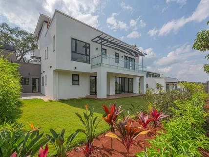 5-bedroom Townhouse for sale in Kitisuru, Westlands