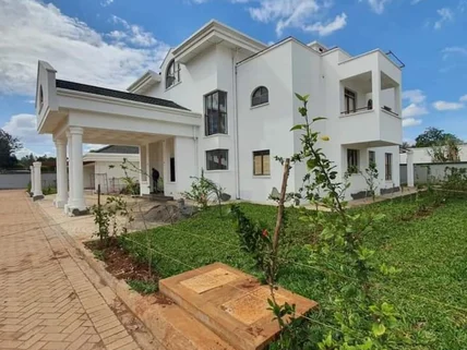 5-bedroom Villa for rent in Karen, Nairobi