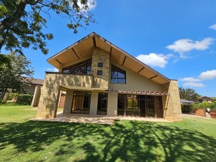 4-bedroom Villa for sale in Karen, Nairobi