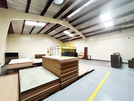 Warehouse for sale in Industrial Area, Nairobi