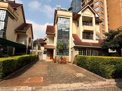5-bedroom Townhouse for sale in Lavington, Nairobi