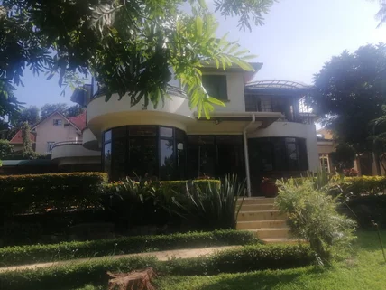 6-bedroom House for rent in Karen, Nairobi