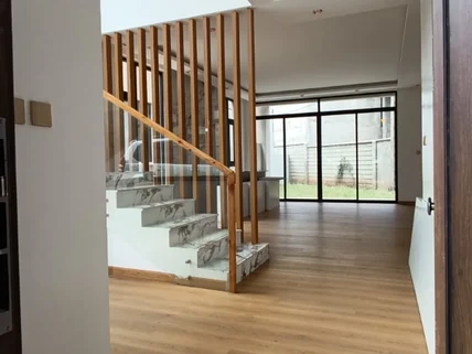 Townhouse in Lavington, Nairobi - thumbnail 1