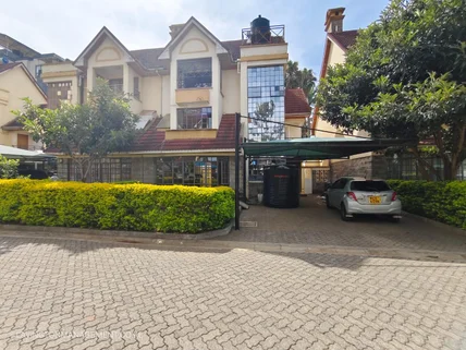 5-bedroom Townhouse for sale in Lavington, Nairobi