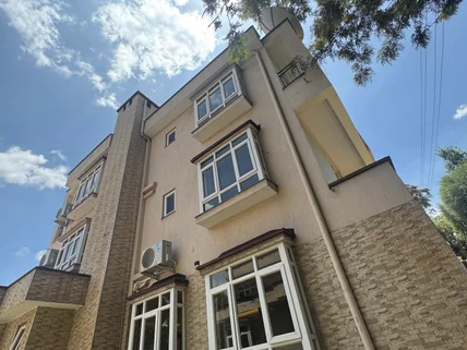 5-bedroom Townhouse for sale in Lavington, Nairobi