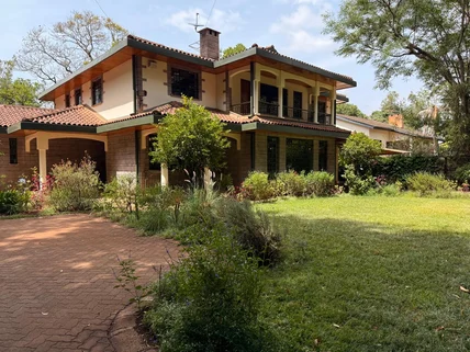 5-bedroom House for sale in Nyari, Westlands