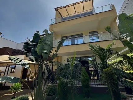 5-bedroom House for rent in Nyari, Westlands