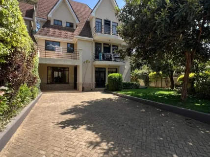 5-bedroom Villa for sale in Lavington, Nairobi