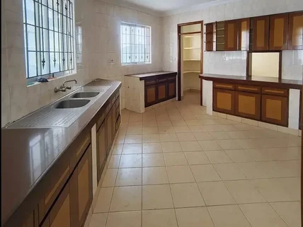 3-bedroom Apartment for rent in Kileleshwa, Nairobi