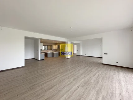 4-bedroom Apartment for sale in Westlands Area, Westlands