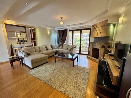 3-bedroom House for rent in Kilimani, Nairobi