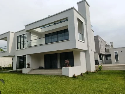 5-bedroom Townhouse for sale in Runda, Westlands