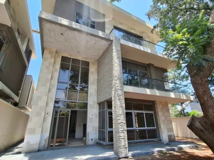 5-bedroom Townhouse for sale in Lavington, Nairobi