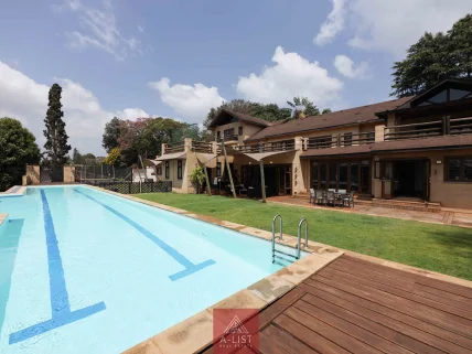 9-bedroom Townhouse for sale in Lavington, Nairobi