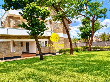5-bedroom House for sale in Nyari, Westlands