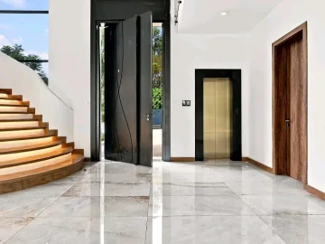Thumbnail 12