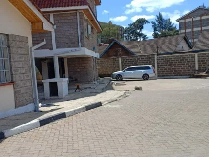 Bedsitter for rent in Kileleshwa, Nairobi