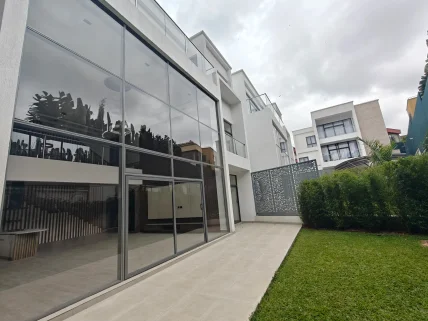 5-bedroom Townhouse for rent in Lavington, Nairobi