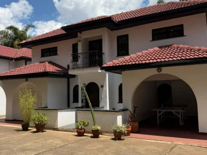 5-bedroom Townhouse for rent in Riverside, Westlands