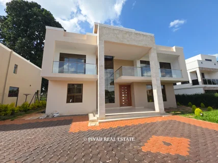 4-bedroom House for sale in Kiambu Road, Nairobi