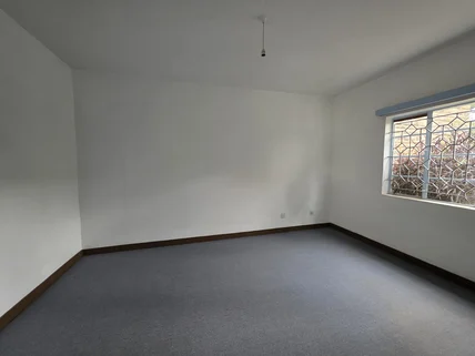 House in Riverside, Westlands - thumbnail 2