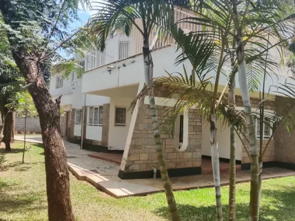 5-bedroom House for sale in Nyari, Westlands