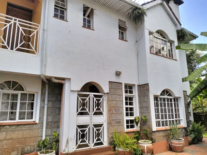 4-bedroom Townhouse for sale in Lavington, Nairobi
