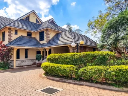 5-bedroom Townhouse for rent in Kileleshwa, Nairobi