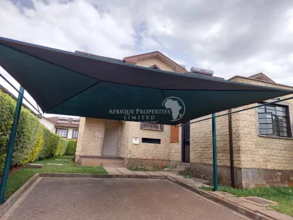 4-bedroom Villa for sale in Kiambu Road, Nairobi