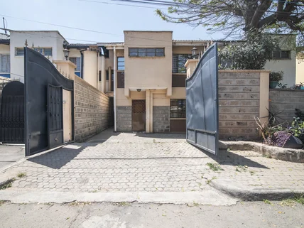 3-bedroom Townhouse for sale in South B, Nairobi