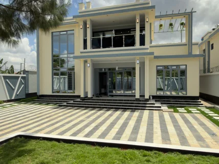 5-bedroom Townhouse for sale in Ruiru, Kiambu County