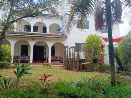 5-bedroom House for sale in Nyari, Westlands
